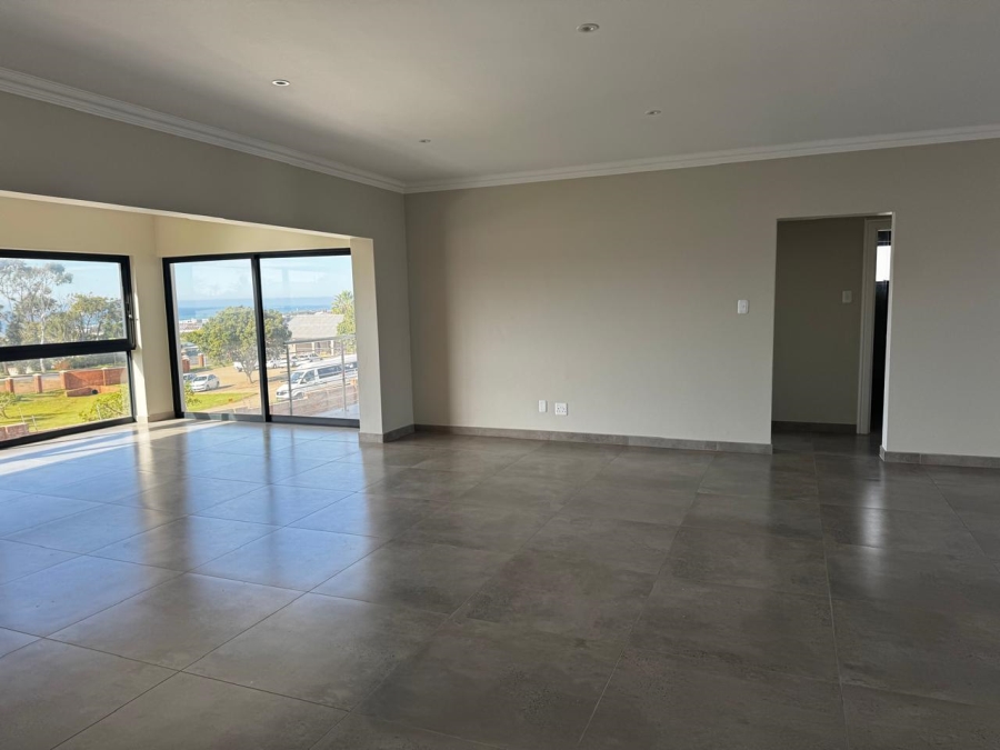 3 Bedroom Property for Sale in Jeffreys Bay Central Eastern Cape